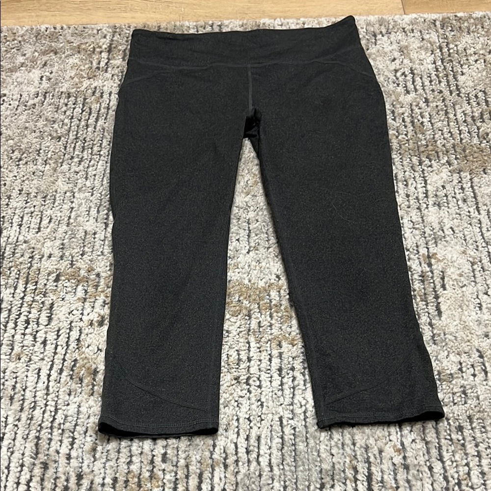 Fabletics gray Cropped Leggings